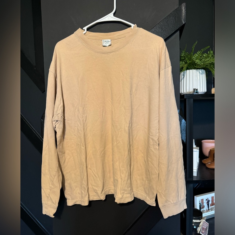 Kickin Basics Men’s Tan Long Sleeve T-Shirt Size XL